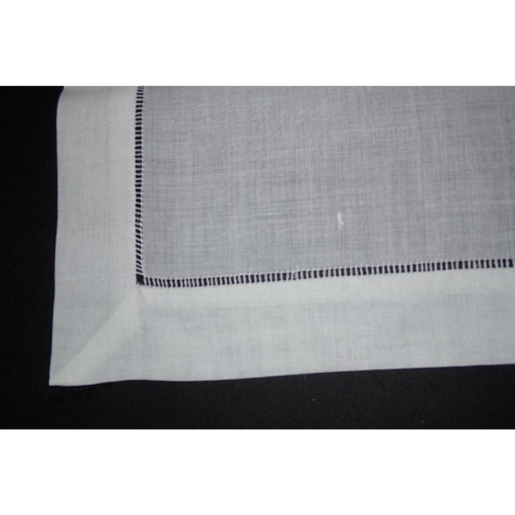 12 PC EMBROIDERY CURSIVE L CLOTH NAPKINS - Picture 6 of 7